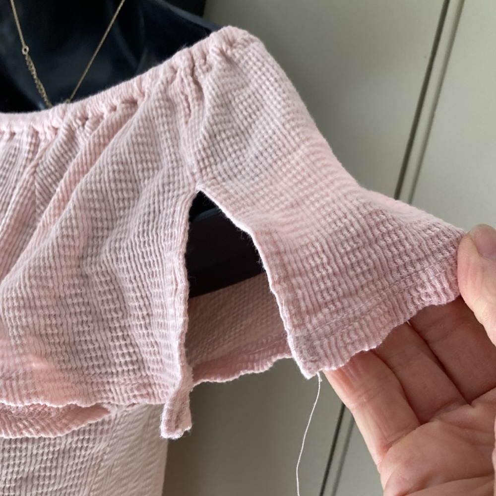 Adorable Button-Down Ruffle Top | Pink | XS - Picture 7 of 10